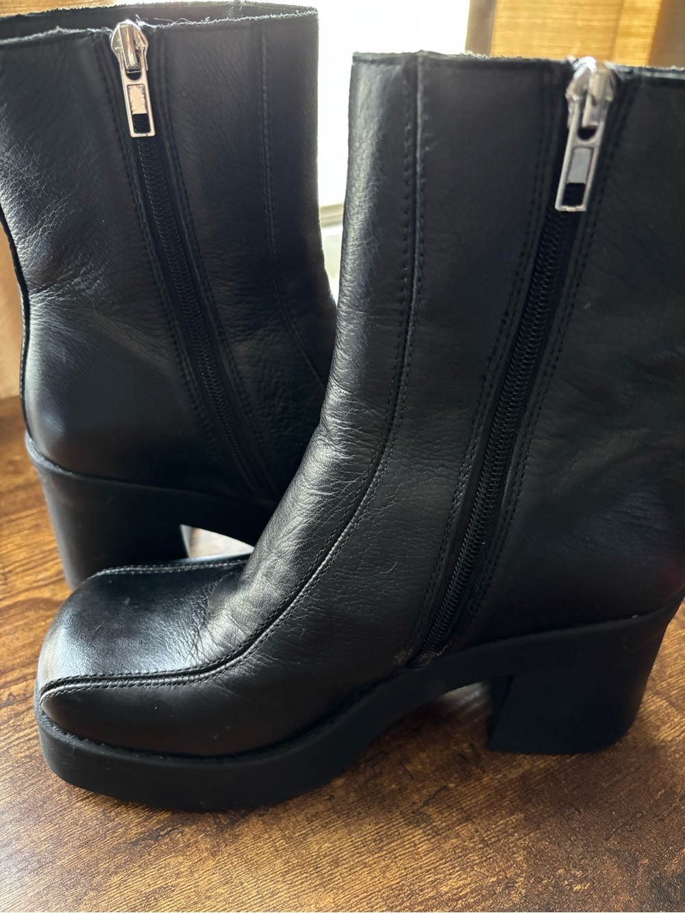Steve Madden Black Leather Square Toe Platform Heeled Ankle Boots 7M - Picture 6 of 11